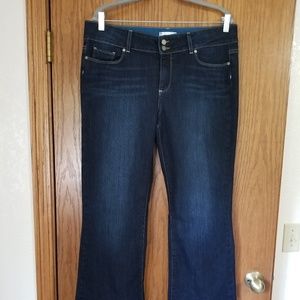 PAIGE Hidden Hills Jeans